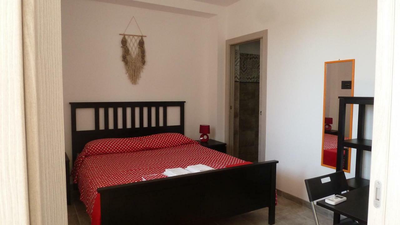 Regina Isabella Rooms San Foca Eksteriør billede